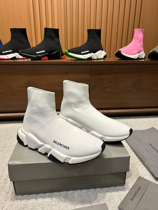 BALENCIAGA