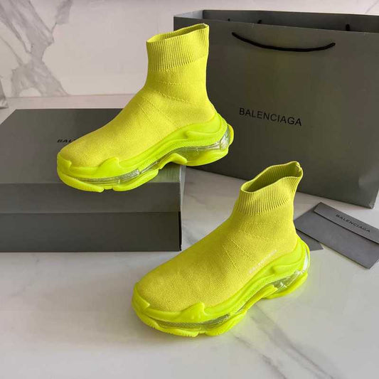 BALENCIAGA