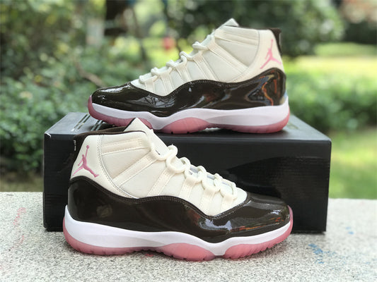 AIR JORDAN 11