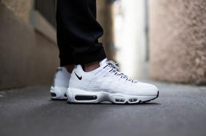 NIKE AIR MAX 95