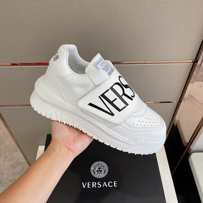 VERSACE