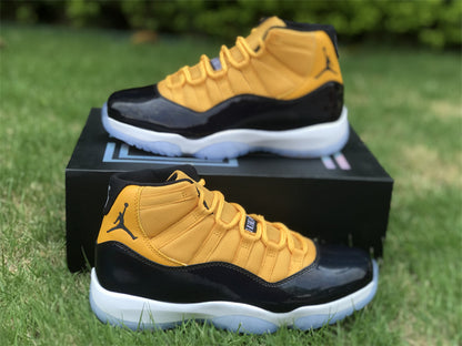 AIR JORDAN 11