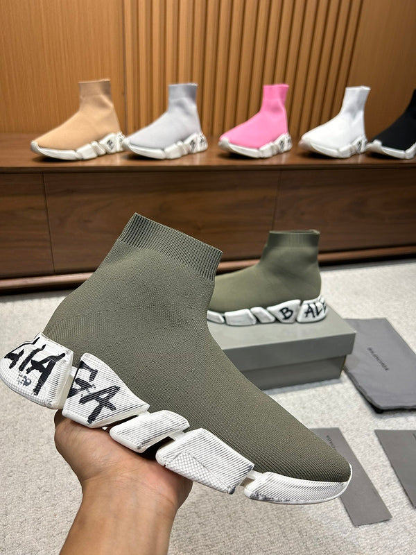 BALENCIAGA