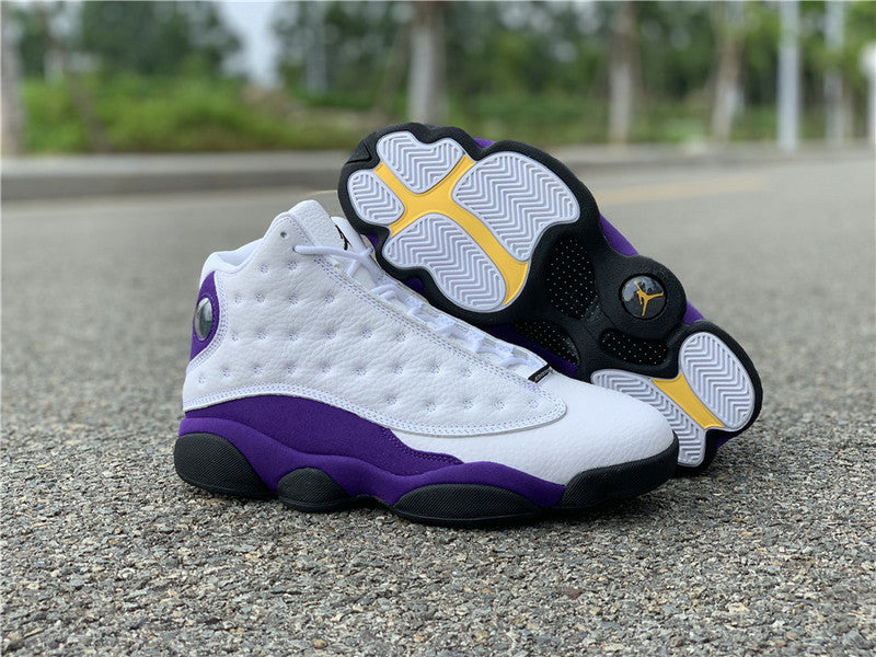 AIR JORDAN 13