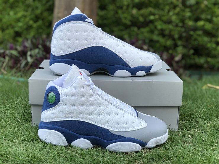 AIR JORDAN 13