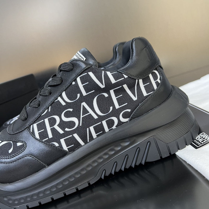 VERSACE