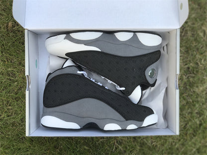 AIR JORDAN 13