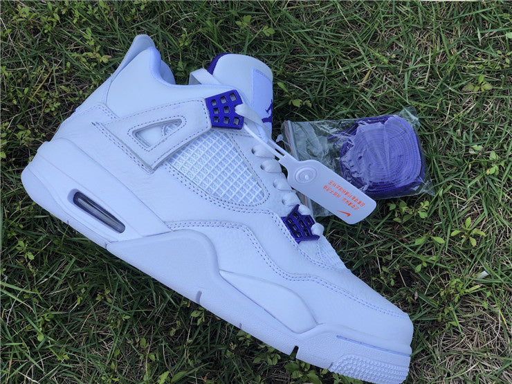 AIR JORDAN 4