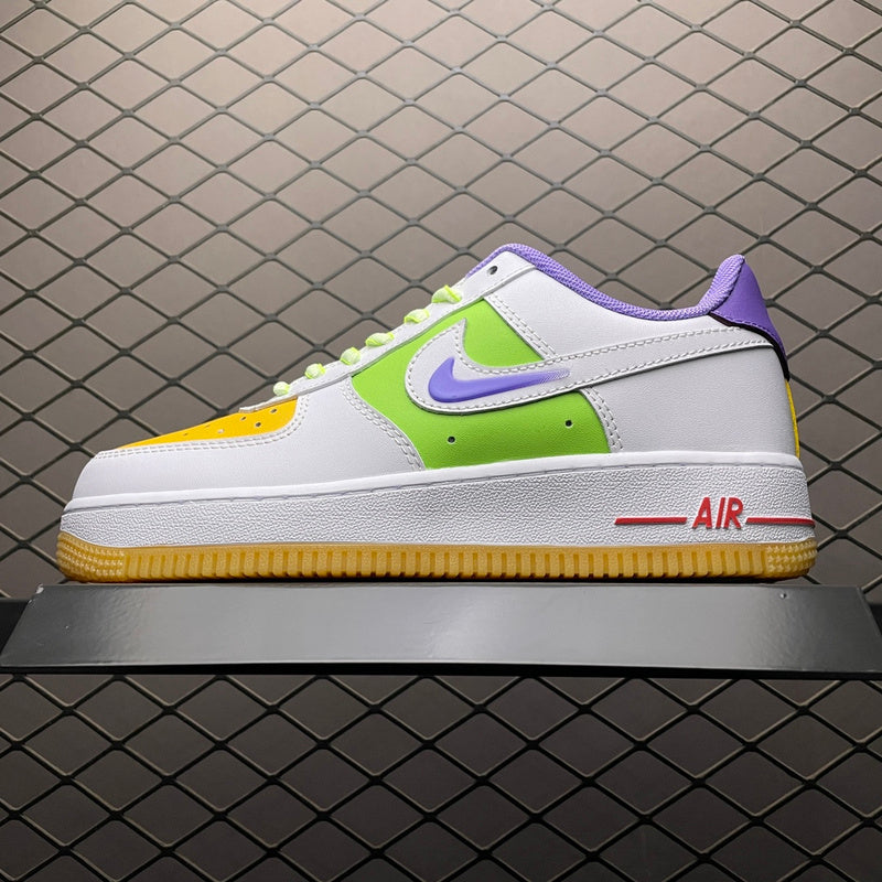 NIKE AIR FORCE 1