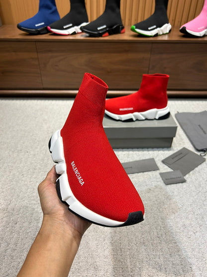 BALENCIAGA