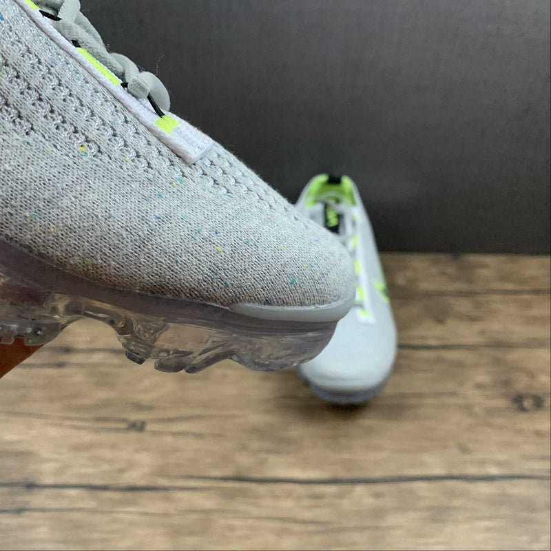 NIKE VAPOR MAX