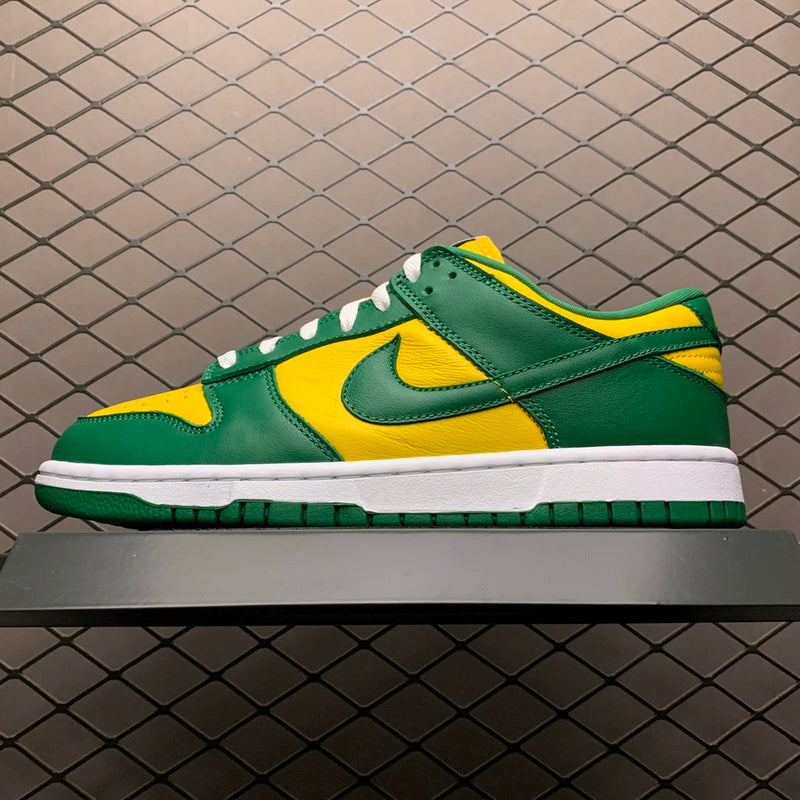 NIKE DUNK LOW