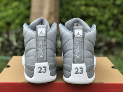 AIR JORDAN 12