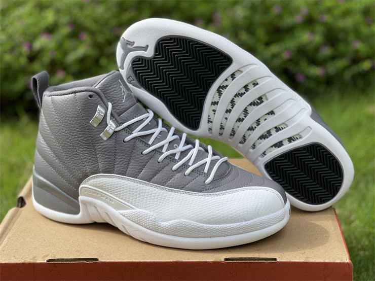 AIR JORDAN 12