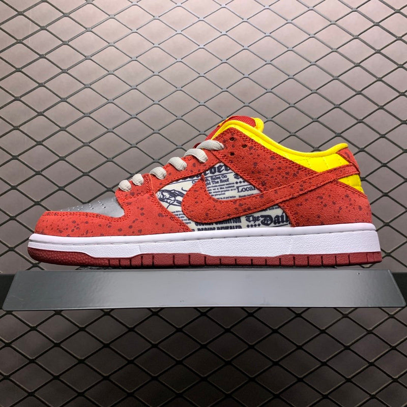 NIKE DUNK LOW