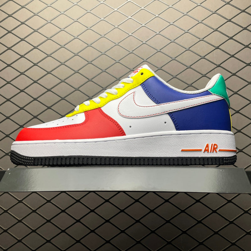 NIKE AIR FORCE 1