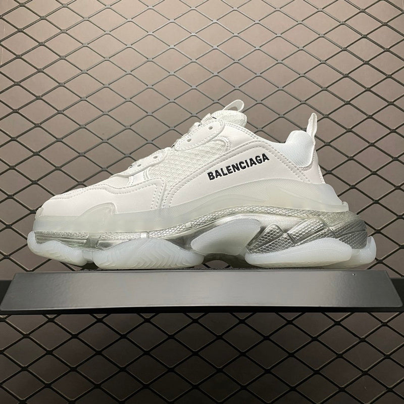 BALENCIAGA