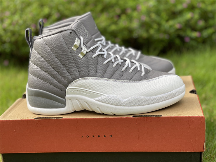 AIR JORDAN 12