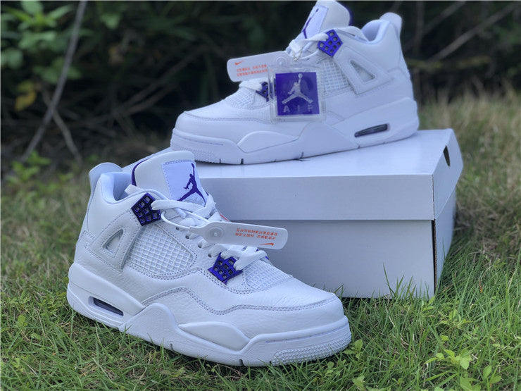 AIR JORDAN 4