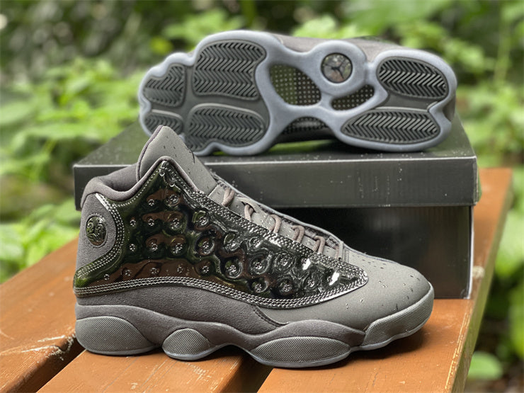 AIR JORDAN 13