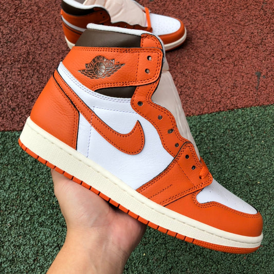 NIKE AIR JORDAN 1