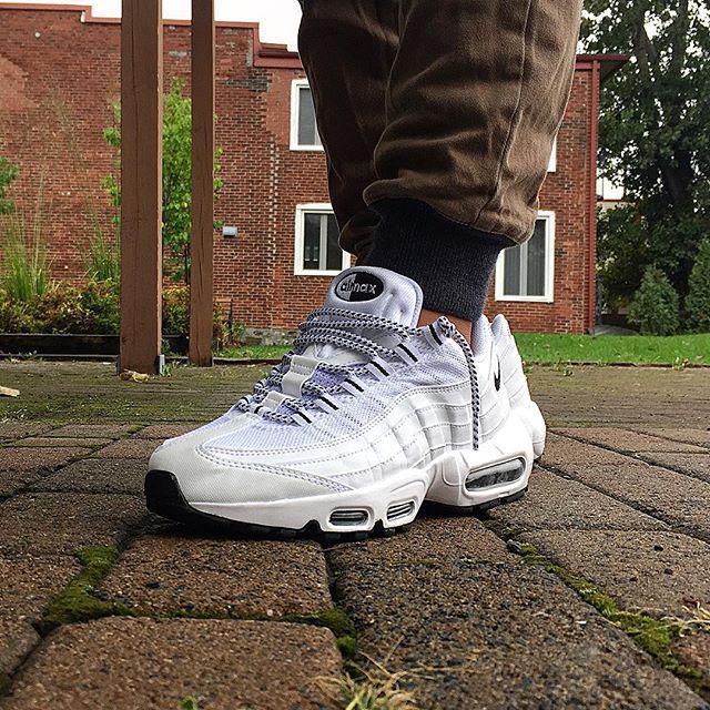 NIKE AIR MAX 95