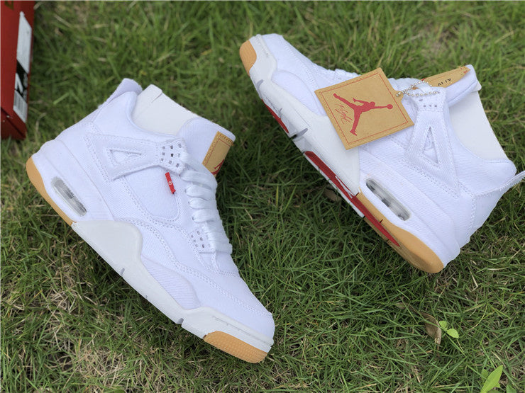 AIR JORDAN 4