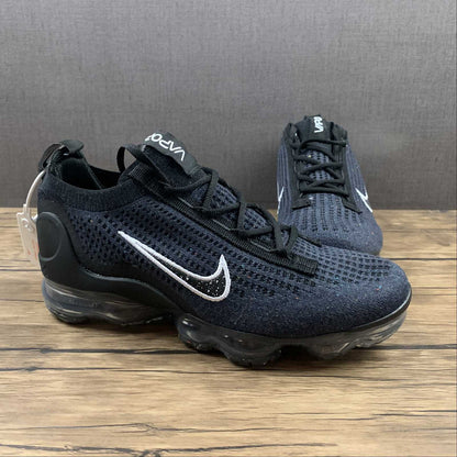 NIKE VAPOR MAX