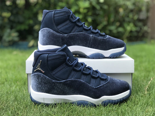 AIR JORDAN 11