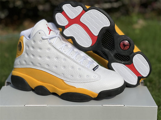 AIR JORDAN 13