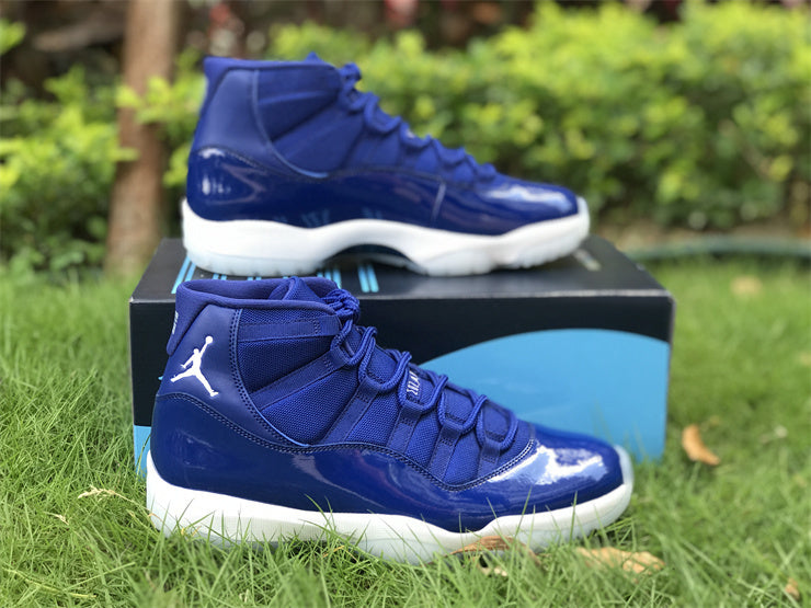 AIR JORDAN 11