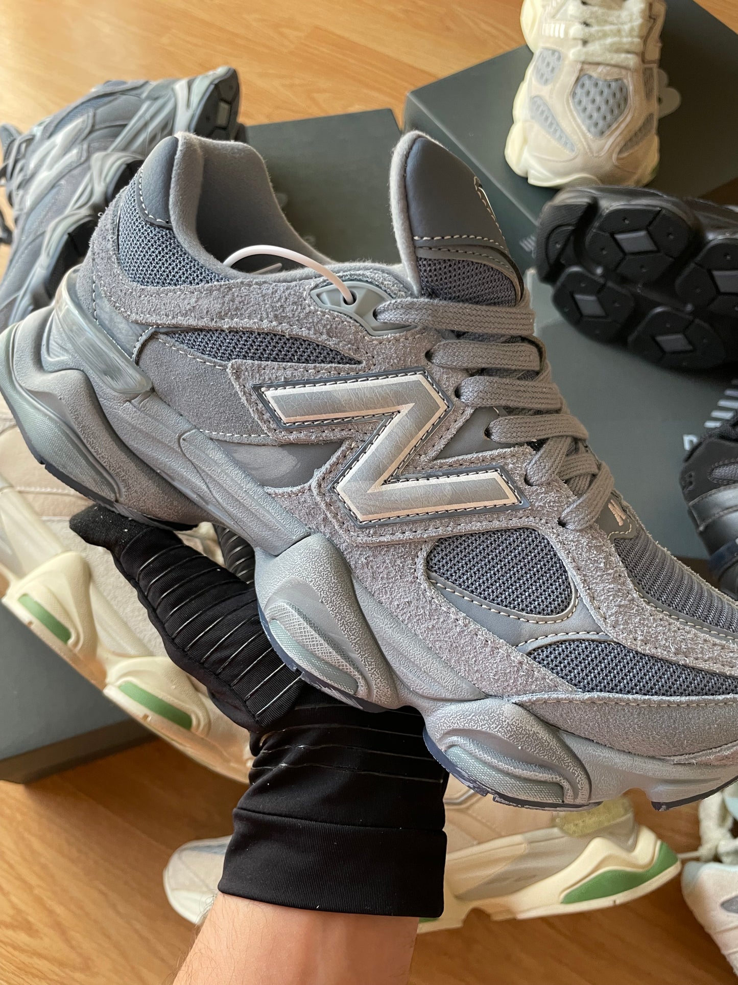 NEW BALANCE 9060 ARTIC GREY